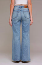 Load image into Gallery viewer, The Wild & Free Wide-Leg Jeans