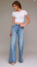 Load image into Gallery viewer, The Wild &amp; Free Wide-Leg Jeans
