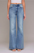 Load image into Gallery viewer, The Wild &amp; Free Wide-Leg Jeans
